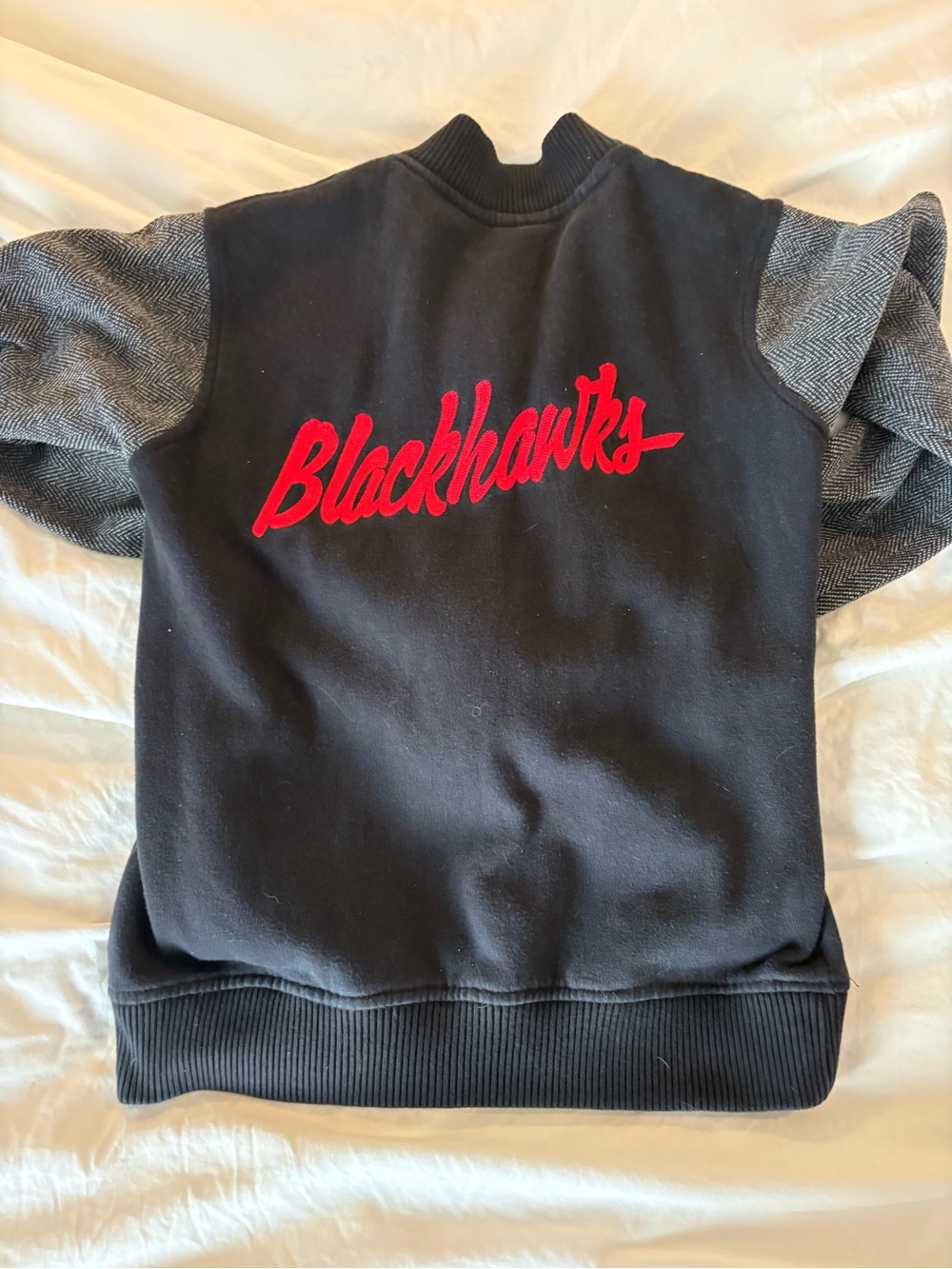 Vintage Blackhawks Crewneck Sweater with Logo and  Gray Herringbone Sleeves
